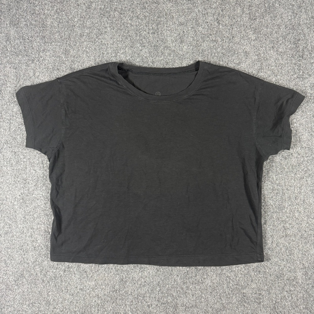 Lululemon Cates Tee Top Womens Medium Workout T-Shirt Cropped Lightweight Black